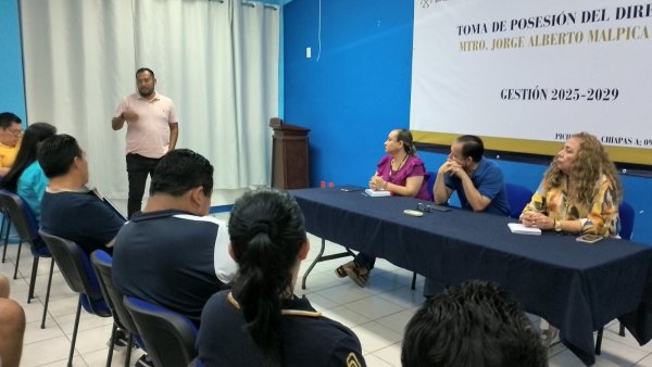 Reunión de trabajo con Docentes Coordinadores en la ECA Campus VII Pichucalco