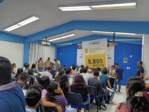 Entregan tarjetas del programa “Jóvenes Escribiendo el Futuro” a estudiantes de nuevo ingreso de la ECA Campus VII Pichucalco