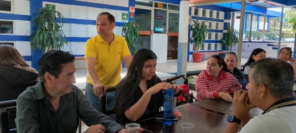 Docentes y administrativos de la ECA Campus VII celebran el Día de la Candelaria con convivencia institucional