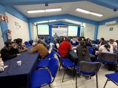 Jóvenes participan en Foro de Consulta para el Desarrollo 2024-2030 en el Campus VII de la UNACH