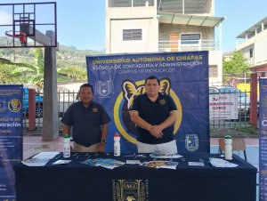 Campus VII Pichucalco reafirma su compromiso con la promoción educativa en la Feria Profesiográfica del CECyTE Tapilula