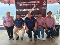 Campus VII Pichucalco promueve su oferta educativa en la Feria Profesiográfica del COBACH Plantel 76 en Ixhuatán, Chiapas