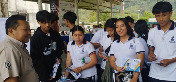 ECA Campus VII difunde su oferta educativa en la Feria Profesiográfica 2026 del COBACH Plantel 53