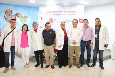 UNACH Campus VII participa en conmemoración del Día Mundial del Donante de Sangre 2025